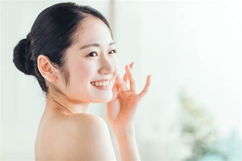 サウナで肌がキレイになるのはなぜ？美肌効果を得る。